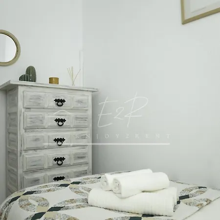 Enjoy2rent Charcones En Pueblo *